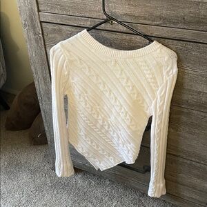 Buckle White Textured Knit Sweater